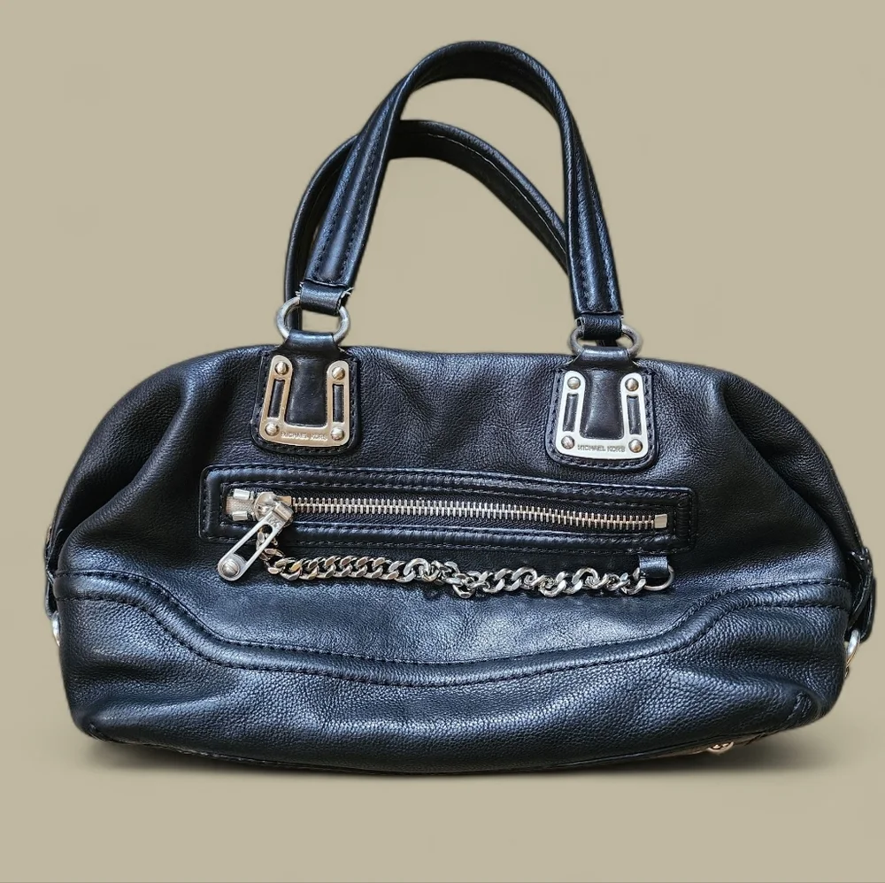EUC Michael Kors Pebble Leather Chain Zip Satchel Bag Purse
